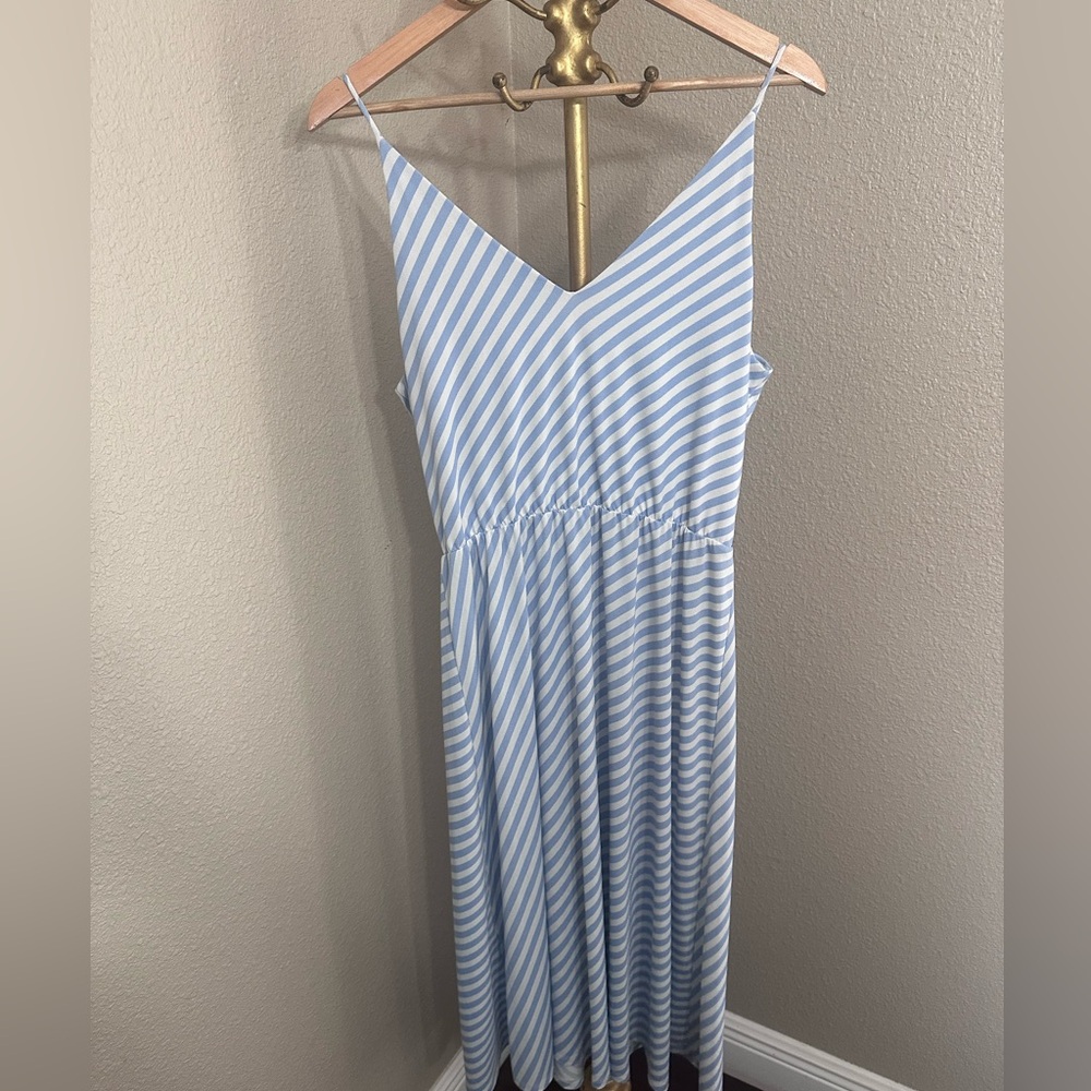 H&M Light Blue and White Striped Maxi Dress - Picture 5 of 5